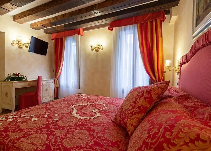 Hotel Mercurio